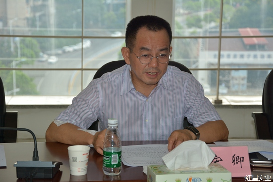 余宏卿部长调度红星大市场迁建工作3.jpg